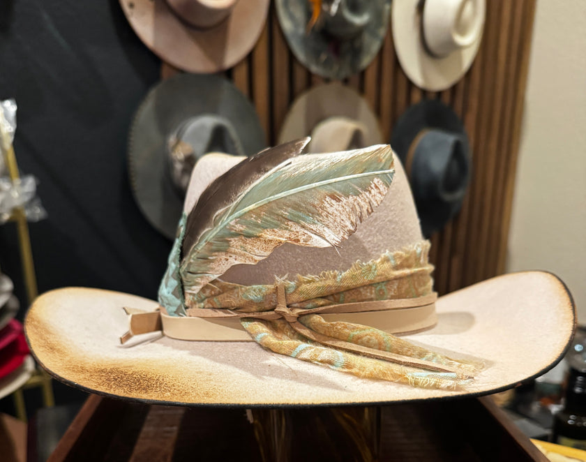 The maddhattery western wool felt design