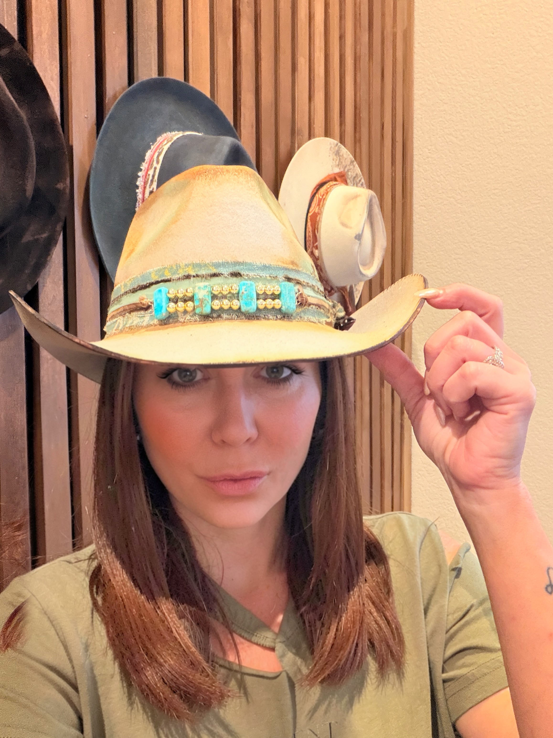 The maddhattery western turquoise band wool felt design