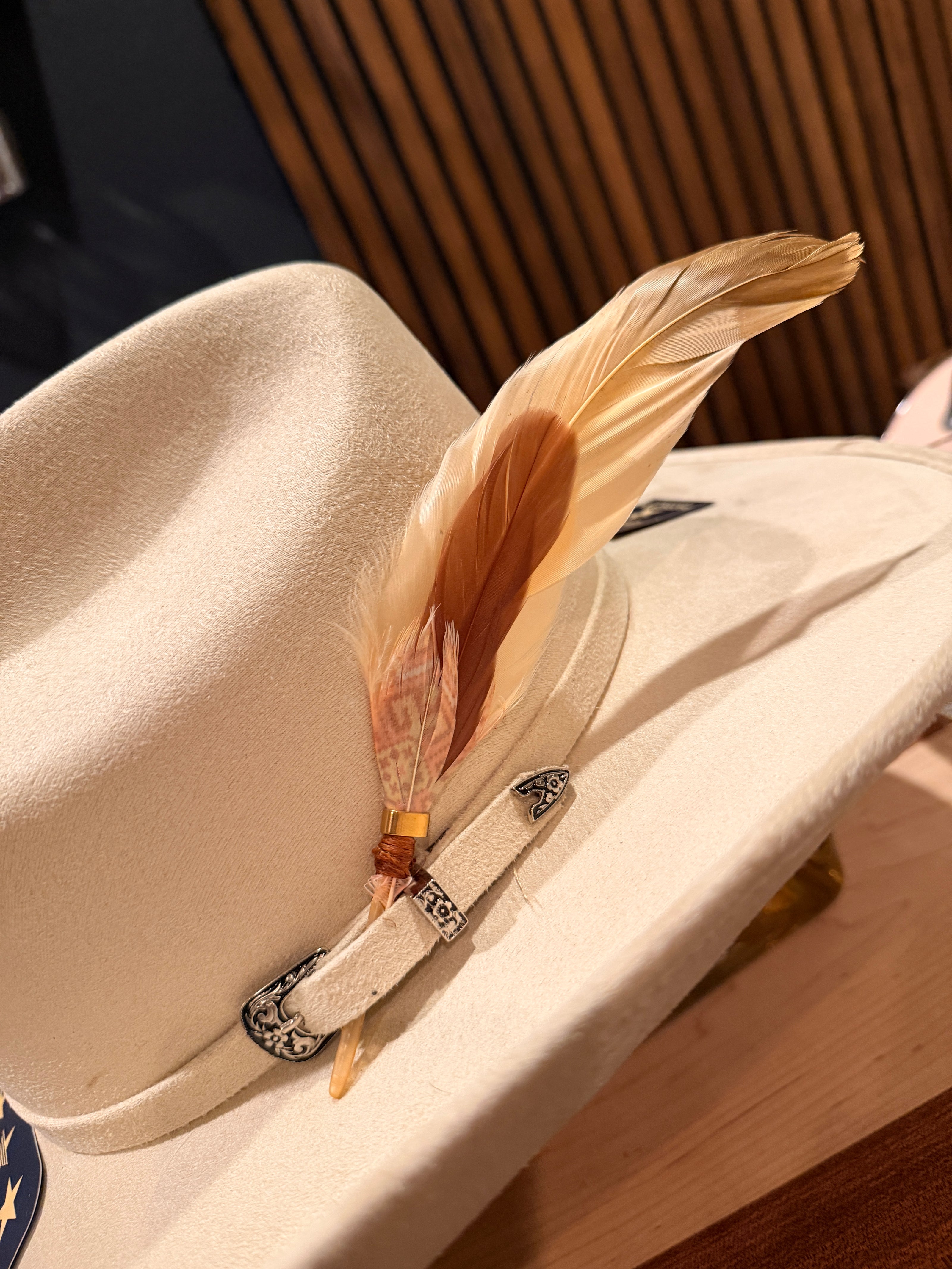Feather hat accessory