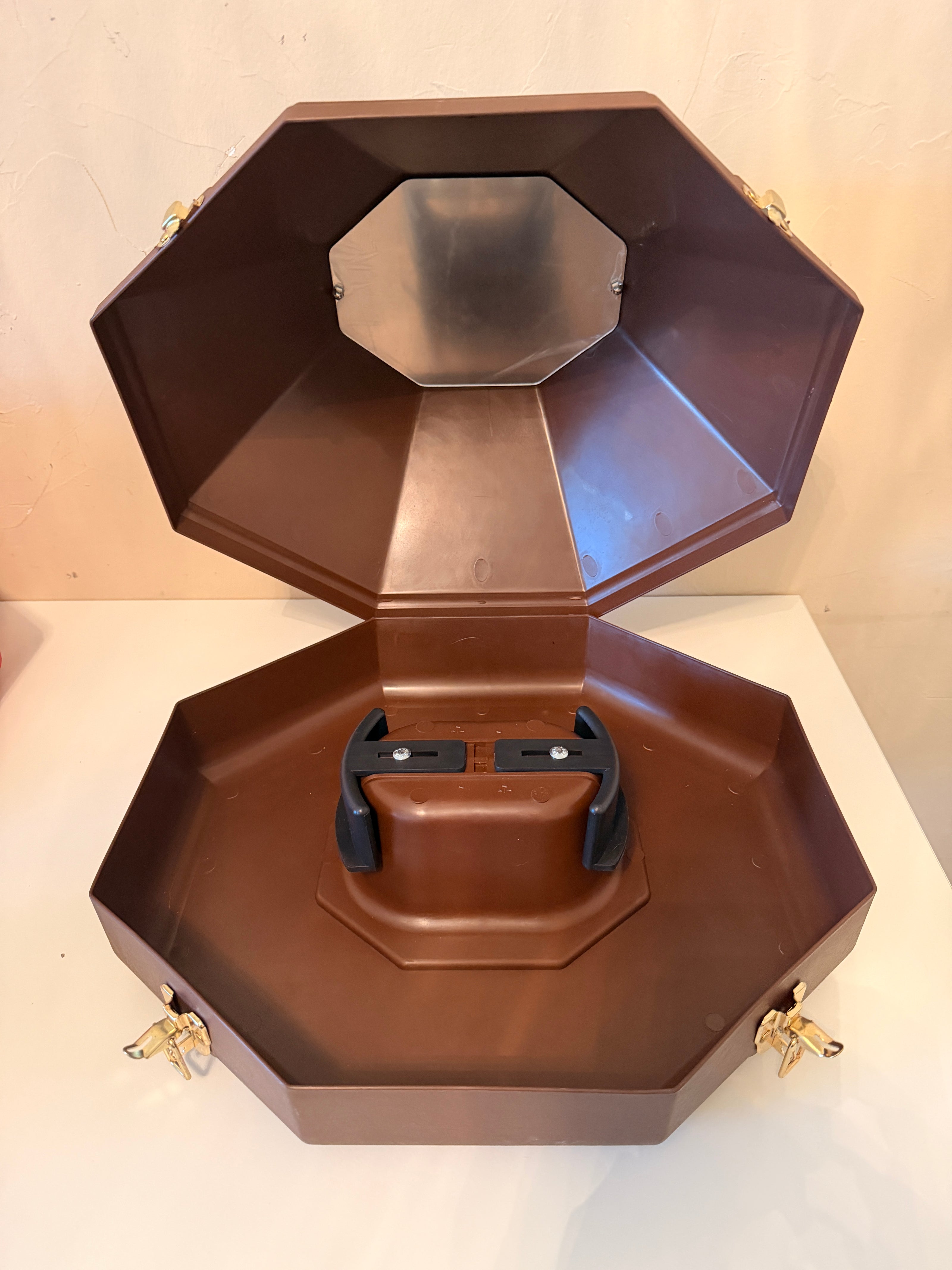 Western Hat Case: Red, Green, Black, Brown - Medium - 2-3 hats