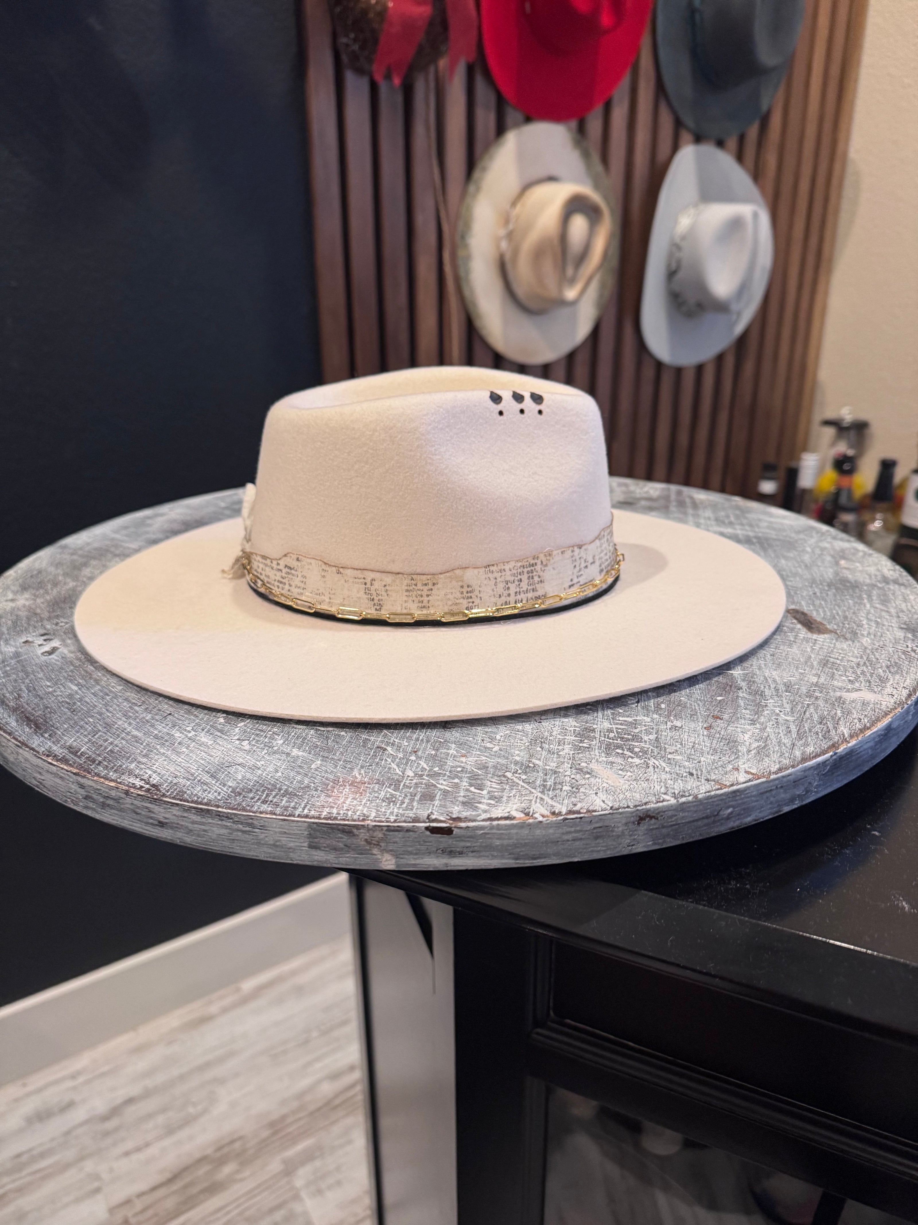 Ivory Felt Rancher Painted Hummingbird Hat - Small